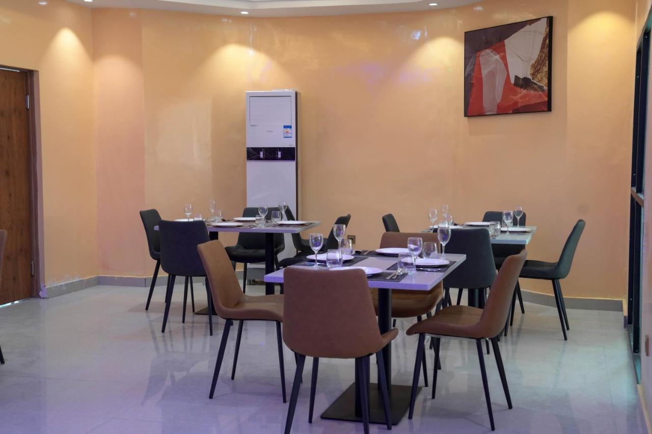 Dialali Hotel Нуакшот Екстер'єр фото