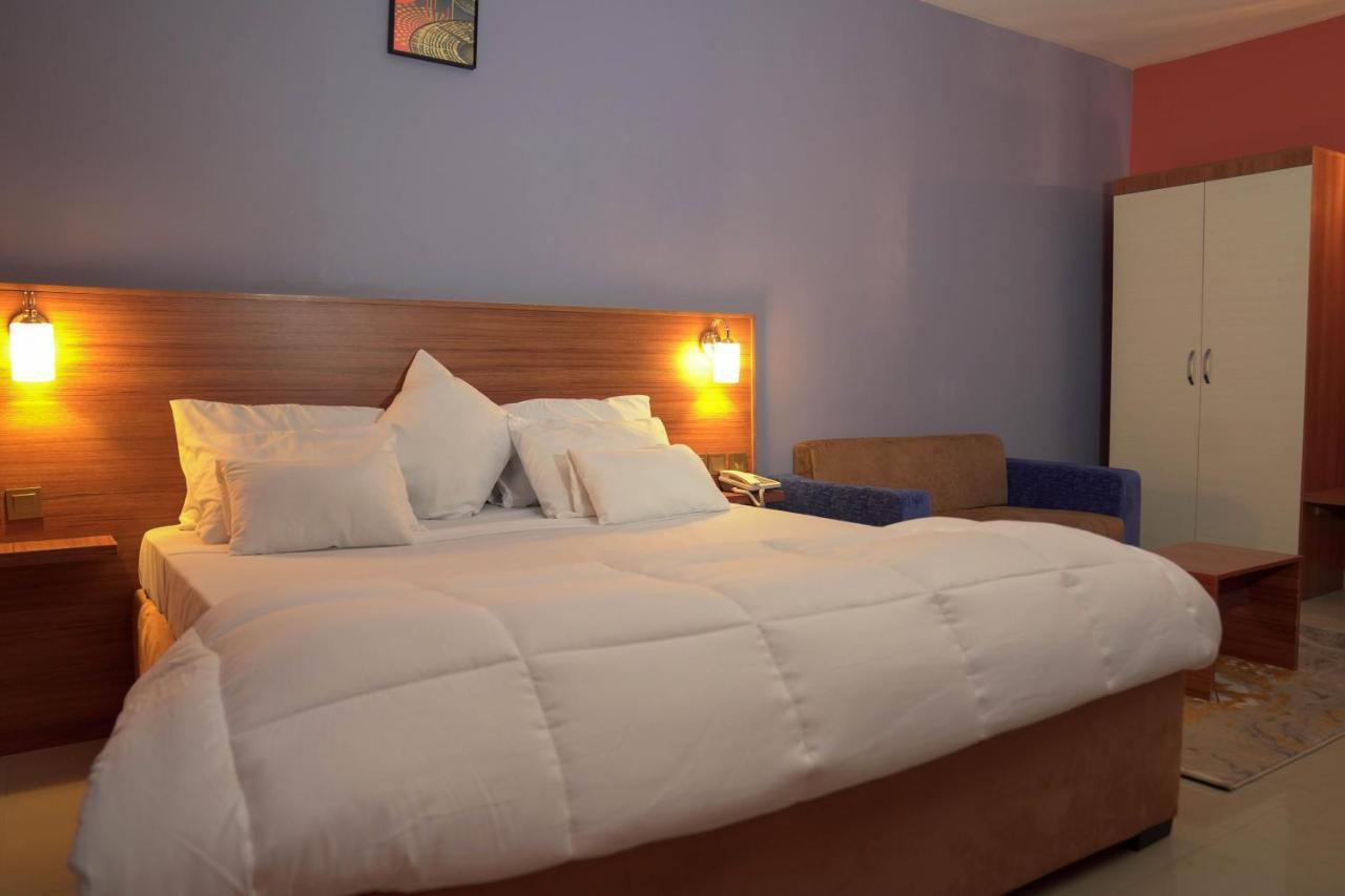 Dialali Hotel Нуакшот Екстер'єр фото