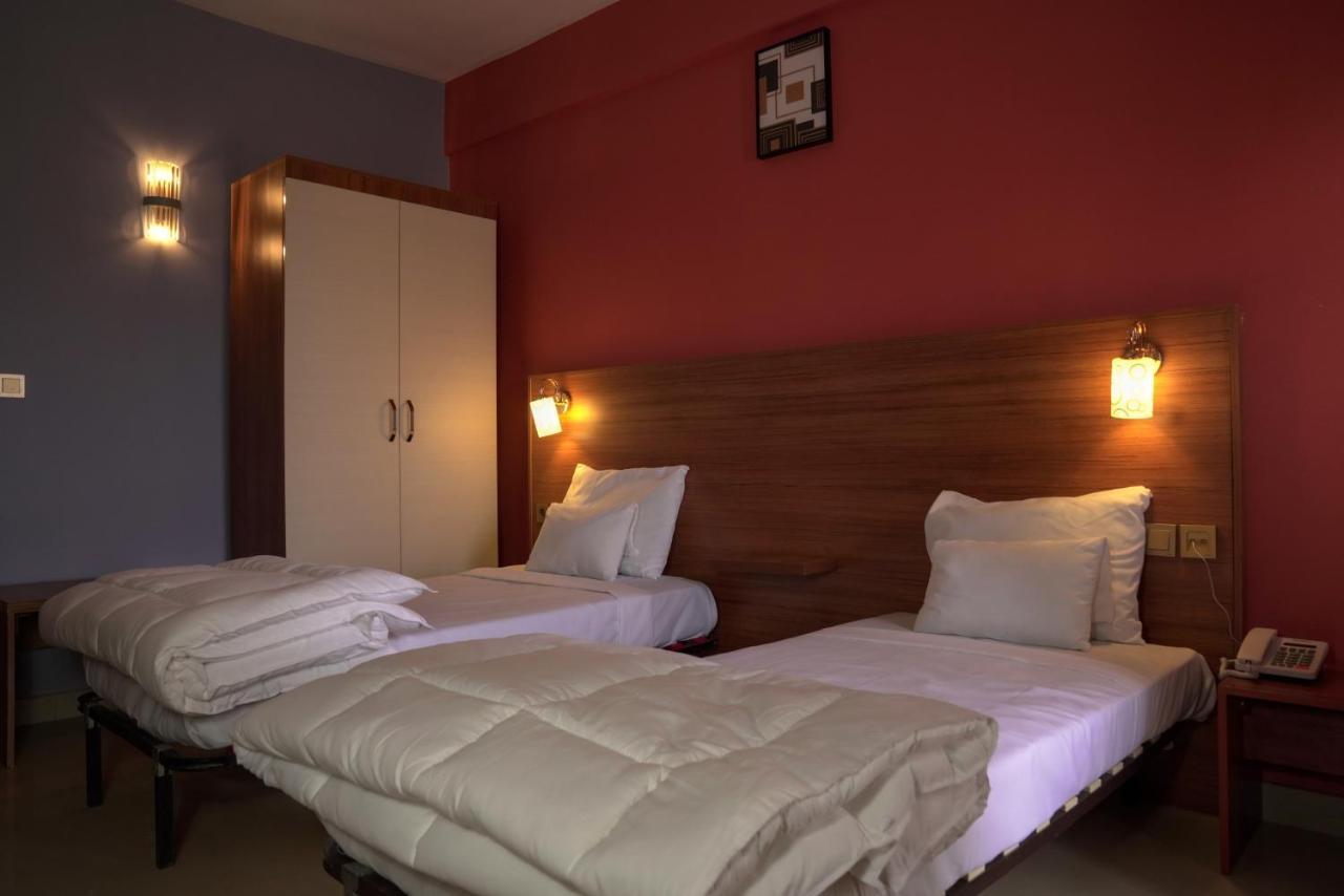 Dialali Hotel Нуакшот Екстер'єр фото
