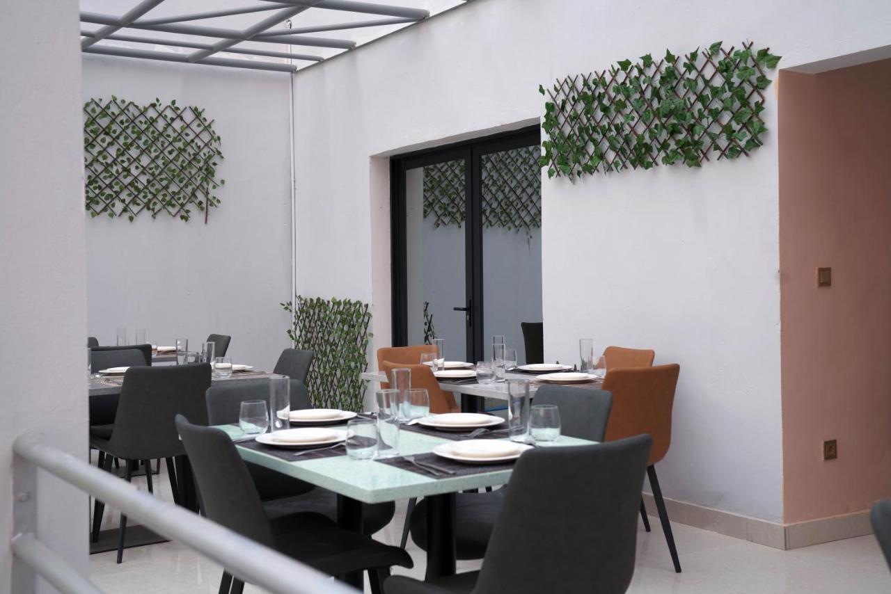 Dialali Hotel Нуакшот Екстер'єр фото